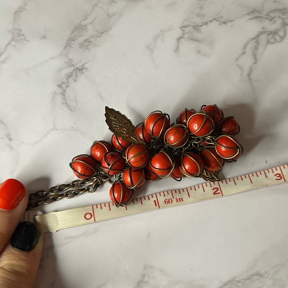 !!HOST PICK!! Vintage Red Berry Cluster Necklace - Picture 6 of 9